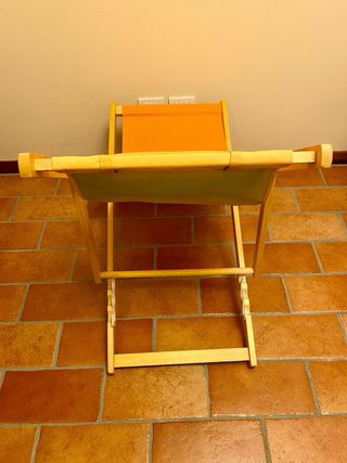 Sdraio in legno e tessuto arancione