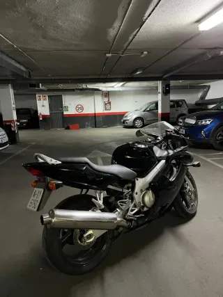 Honda CBR 600 F