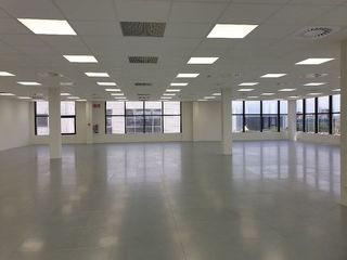 Oficina en alquiler en Zona Industrial en Prat de Llobregat, El