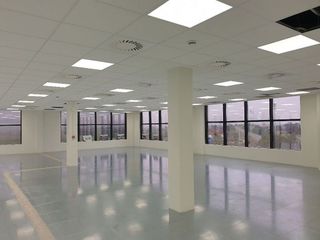 Oficina en alquiler en Zona Industrial en Prat de Llobregat, El