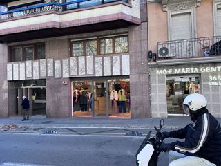 Local comercial en alquiler en Sant Gervasi - Galvany en Barcelona