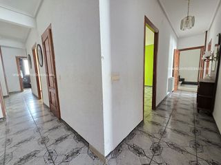 Edificio en venta en Baeza