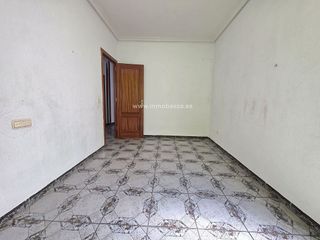 Edificio en venta en Baeza