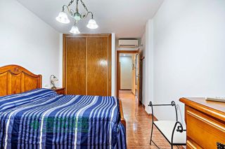 Casa adosada en venta en Plaza de la Luz en Ejido (El)