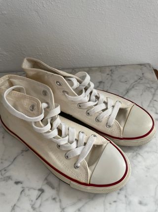 Tenis Blancos Estilo Converse