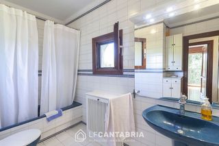 Casa pareada en venta en Peñacastillo - Nueva Montaña en Santander