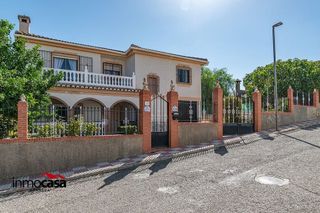 Chalet en venta en Otura