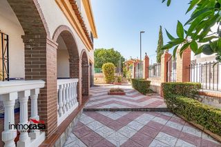 Chalet en venta en Otura