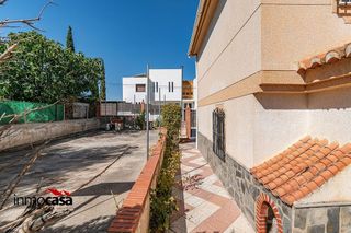 Chalet en venta en Otura