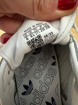 Adidas Samba Blancas y moradas