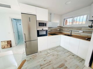 Piso en alquiler en Playa de los Boliches en Fuengirola