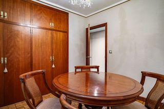 Piso en alquiler en Centro en Gijón