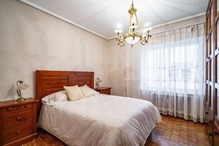 Piso en alquiler en Centro en Gijón