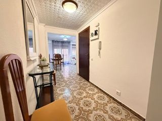 Piso en alquiler en Mercado en Alicante