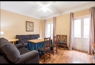 Piso en alquiler en Centro - Sagrario en Granada