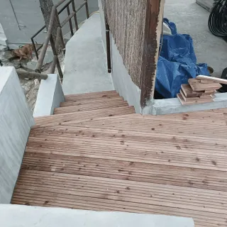 Tarimas de madera para exterior instalador