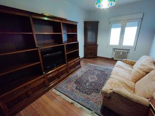 Piso en alquiler en Zona Teatro Campoamor en Oviedo