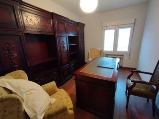 Piso en alquiler en Zona Teatro Campoamor en Oviedo