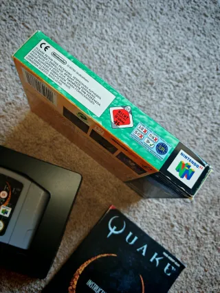 Quake Nintendo 64 con scatola e manuale