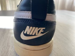 Zapatillas Nike Negras y Blancas