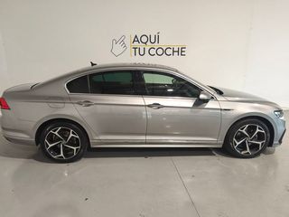 Volkswagen Passat R-Line 2.0 TDI 150cv DSG