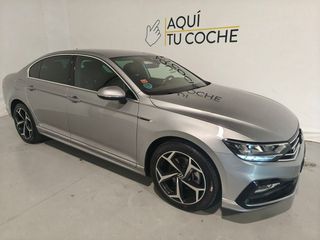 Volkswagen Passat R-Line 2.0 TDI 150cv DSG