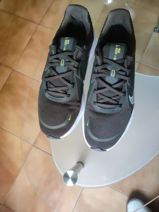 Nike Quest 5 Zapatillas Hombre talla 44