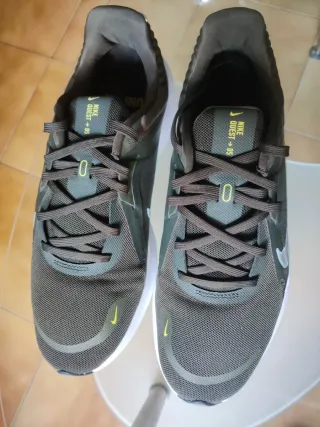 Nike Quest 5 Zapatillas Hombre talla 44