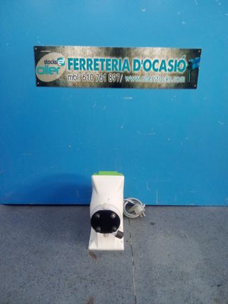 BOMBA DOSIFICADORA DE MEMBRANA EMEC PRISMA 10-13 F