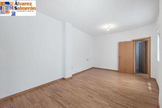 Piso en venta en Motril pueblo en Motril