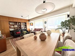 Piso en venta en Cuatro Caminos - Plaza de la Cubela en Coruña (A)