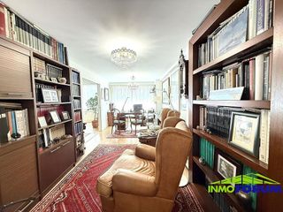 Piso en venta en Cuatro Caminos - Plaza de la Cubela en Coruña (A)