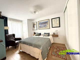 Piso en venta en Cuatro Caminos - Plaza de la Cubela en Coruña (A)