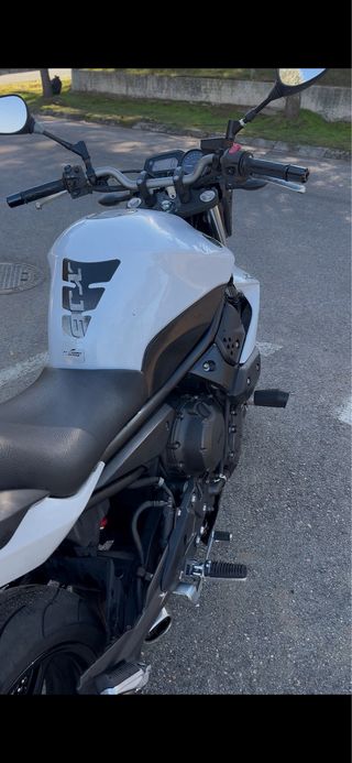 Yamaha XJ6 Diversion N (Limitada A2 en PAPELES)
