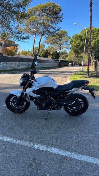Yamaha XJ6 Diversion N (Limitada A2 en PAPELES)