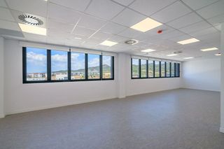 Oficina en alquiler en Sant Just Desvern