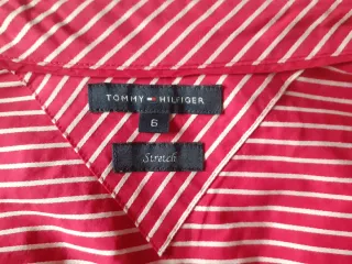 Camisa Tommy Hilfiger Rayas Rojas y Blancas