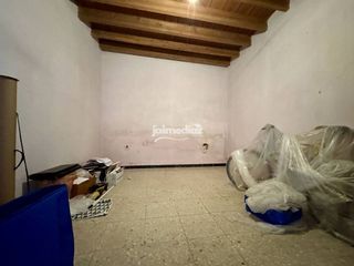 Casa adosada en venta en Brenes