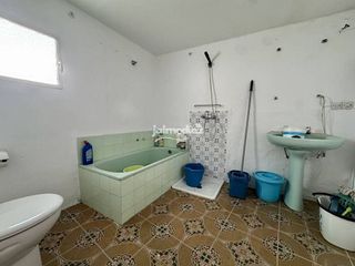 Casa adosada en venta en Brenes