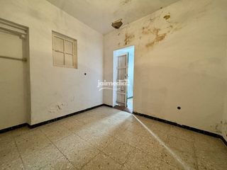 Casa adosada en venta en Brenes