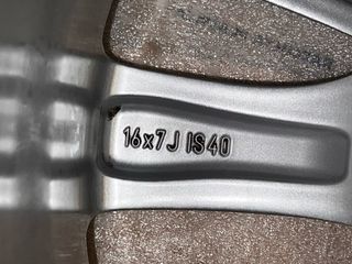 Llantas 16 Toyota Corolla UNIDAD