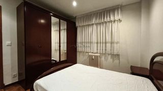 Piso en alquiler en Centro en Ourense