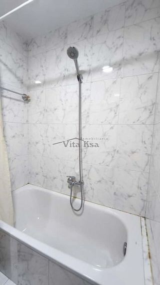 Piso en alquiler en Centro en Ourense