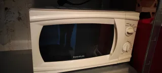 Microondas Taurus Blanco