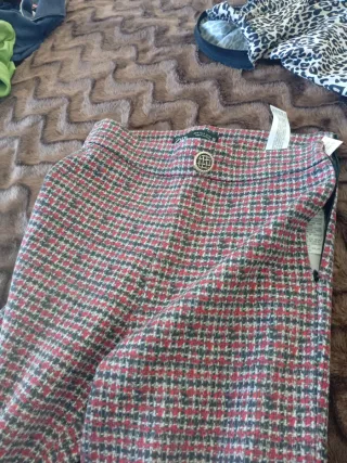 Pantalón cuadros Zara
