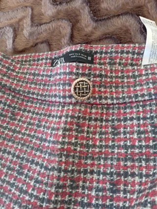 Pantalón cuadros Zara