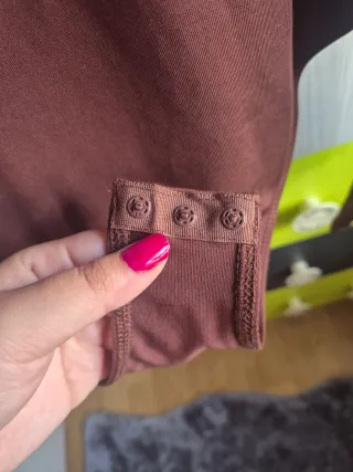 Body SHEIN marrón talla S