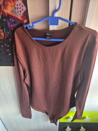 Body SHEIN marrón talla S