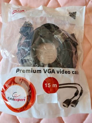 Cavi di informatica vari da 3€ a 18€