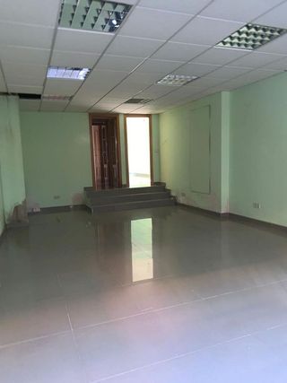 Local comercial en venta en Casco Histórico de Barajas en Madrid